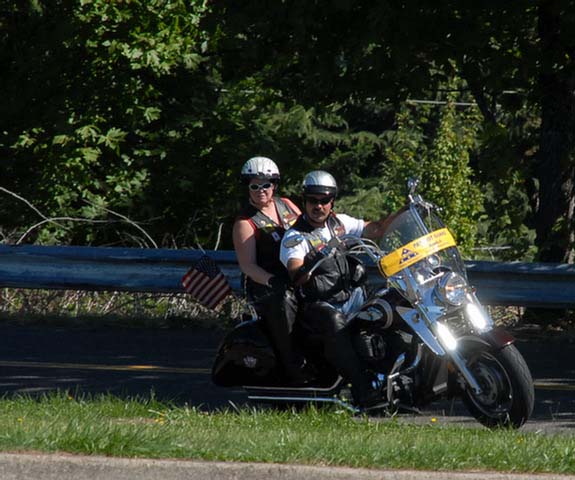 5852