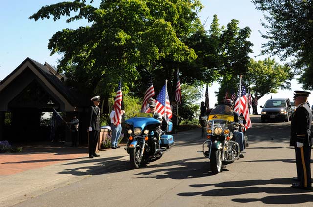 071212_1745